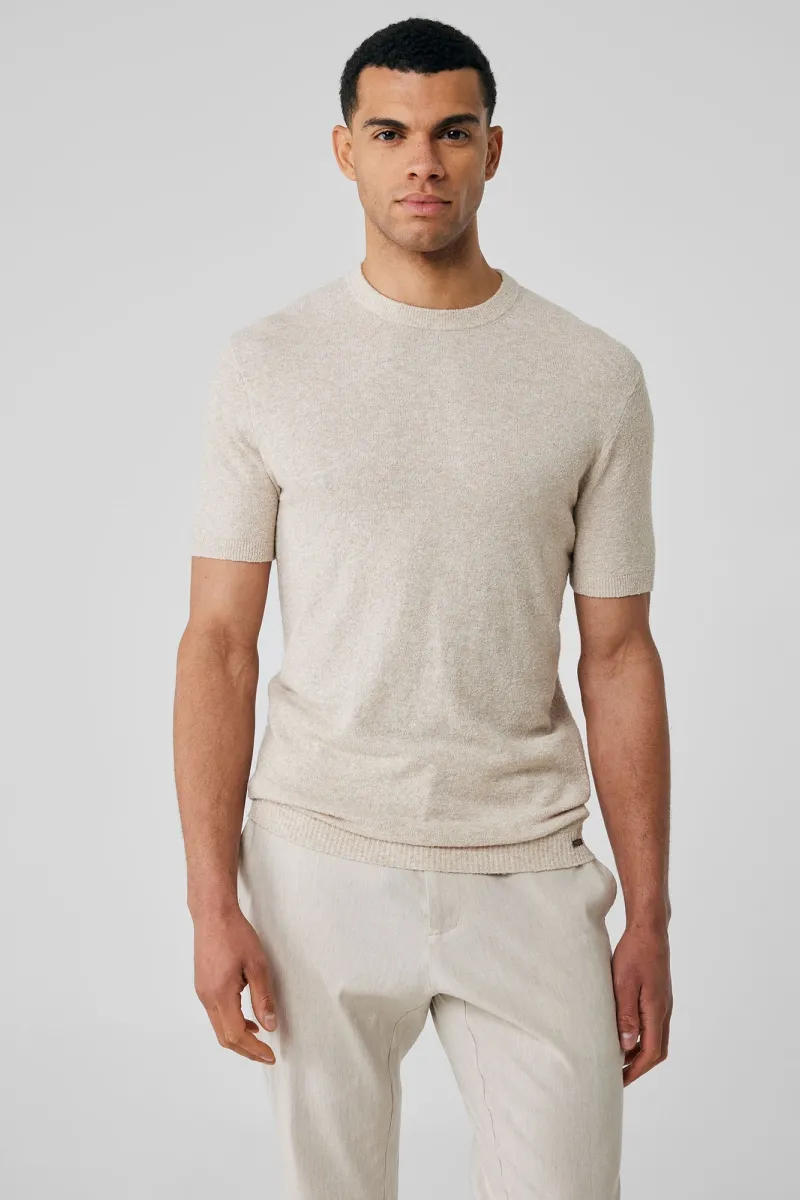 T-shirt beige