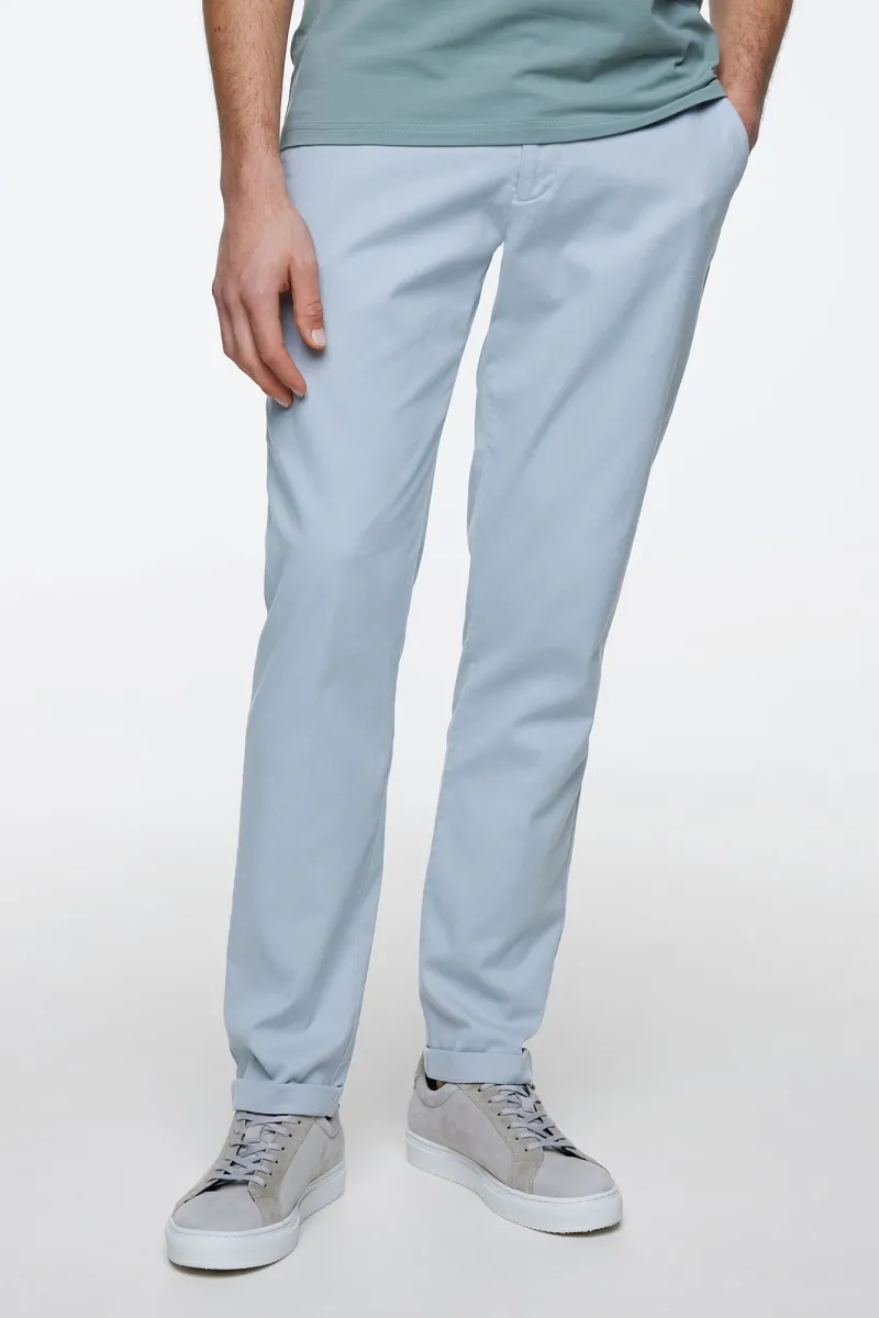 Chinos