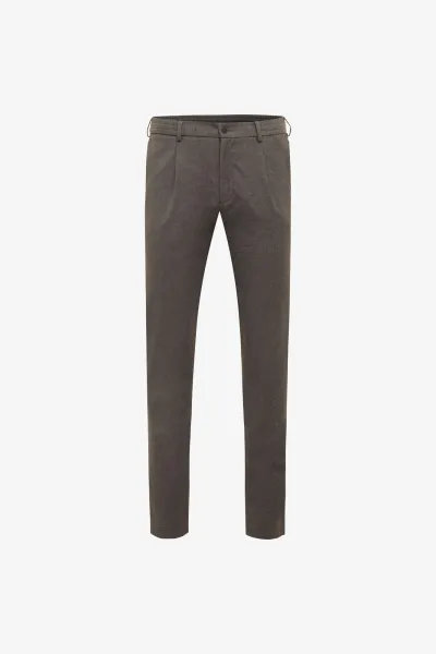 Pleated Trousers | Bruin