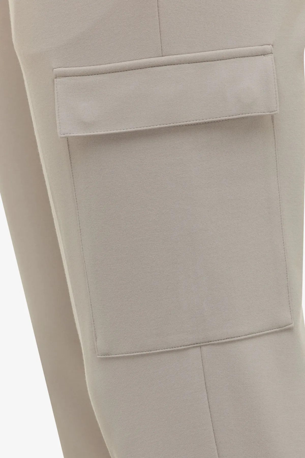 Dynamic Cargo | Beige