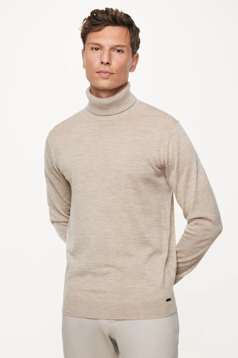 Roll Neck | Beige