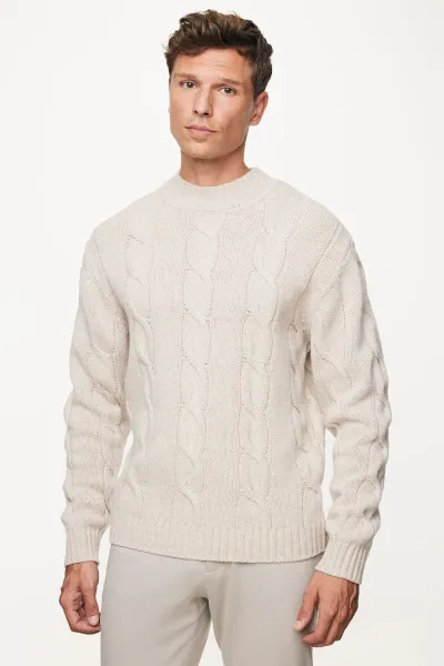 Cable Knit Turtle Neck | Beige