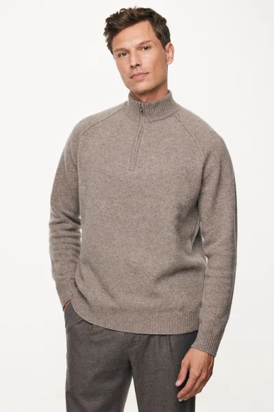Relaxed Turtle Zip | Bruin