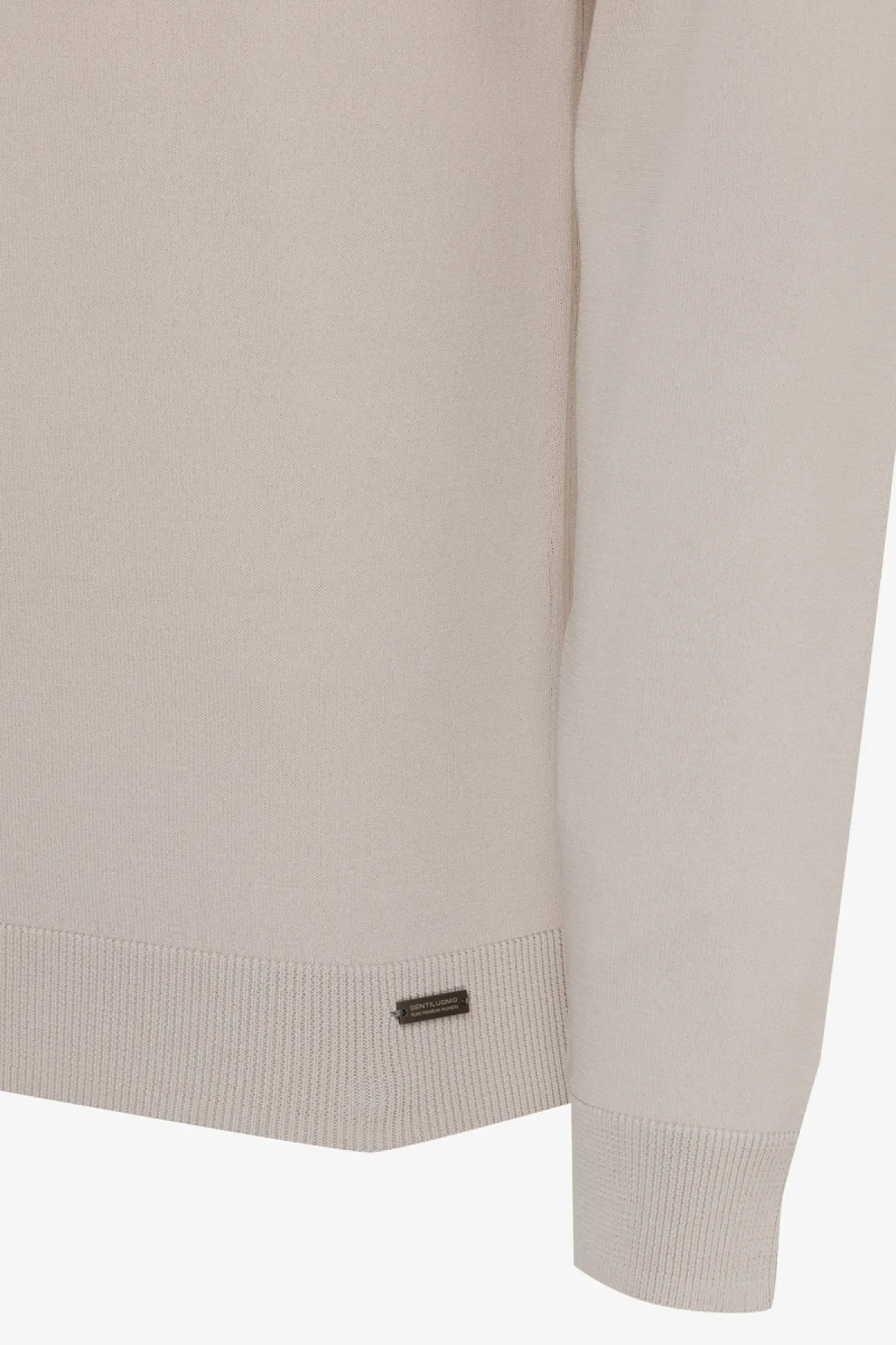 Round neck | Beige