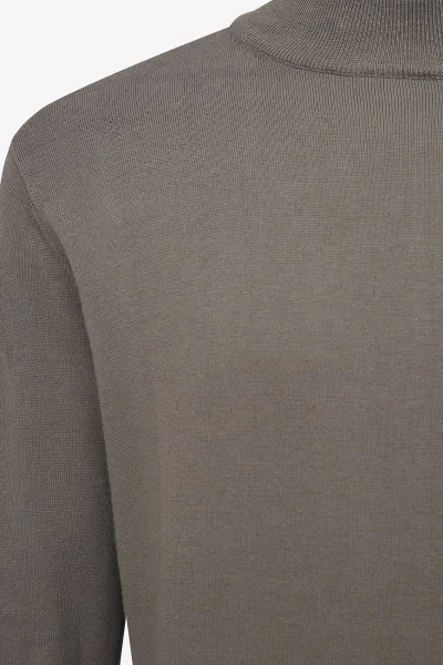Turtle Neck | Taupe