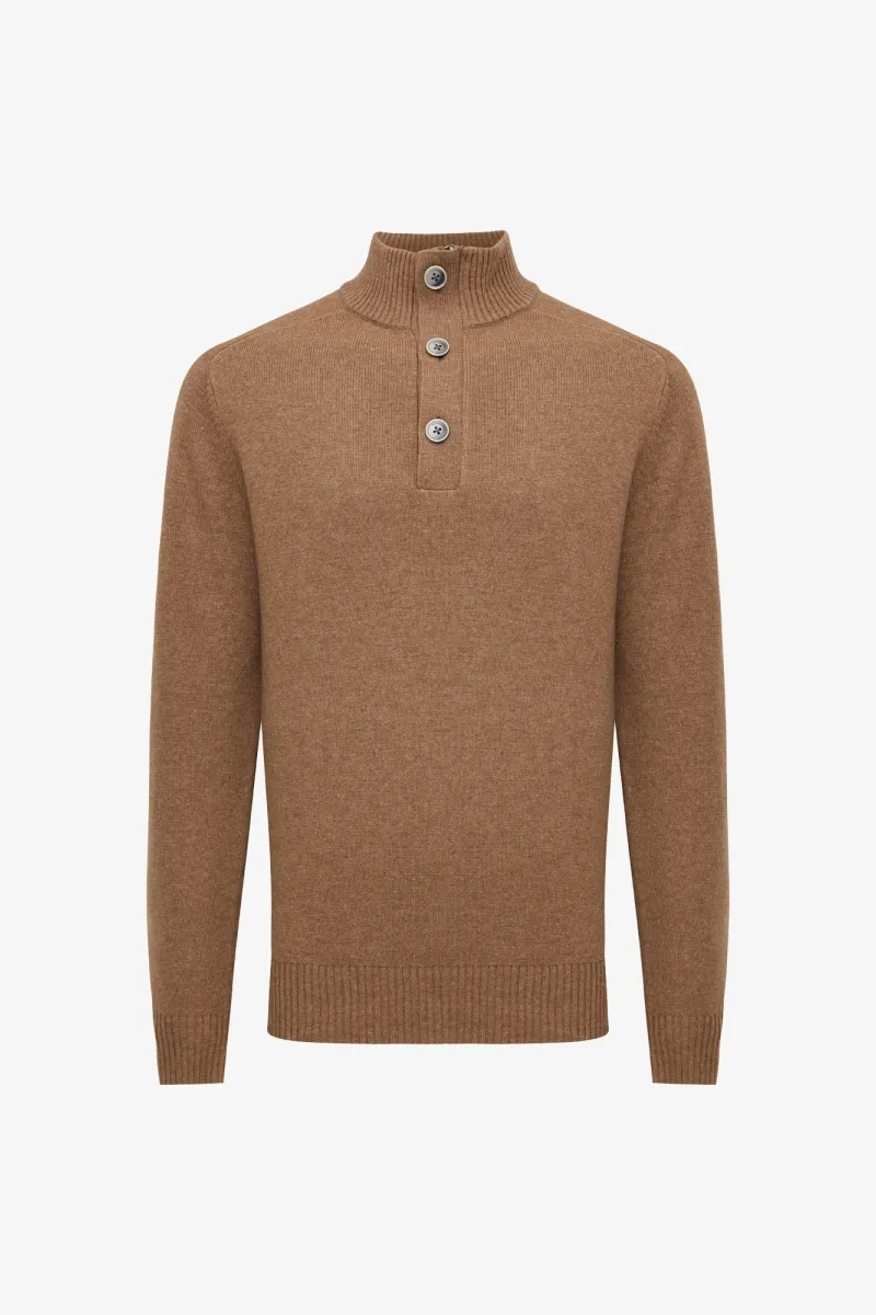 Buttoned Turtle Zip | Camel