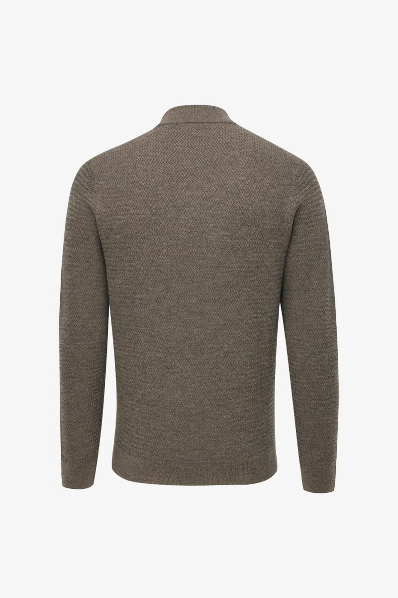 Structured Turtleneck | Bruin