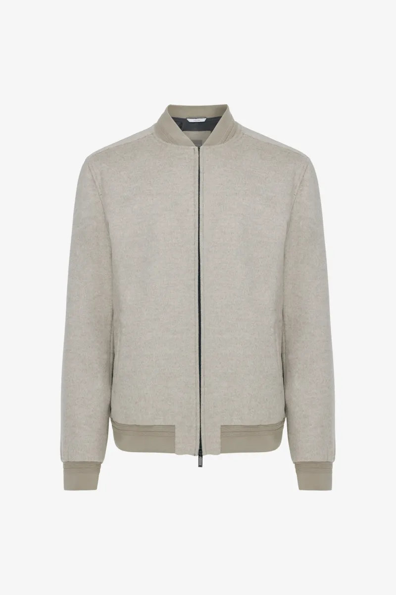 Jack Luciano | Beige
