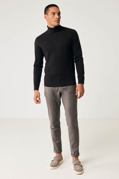 Donkerbruine merino coltrui structuur
