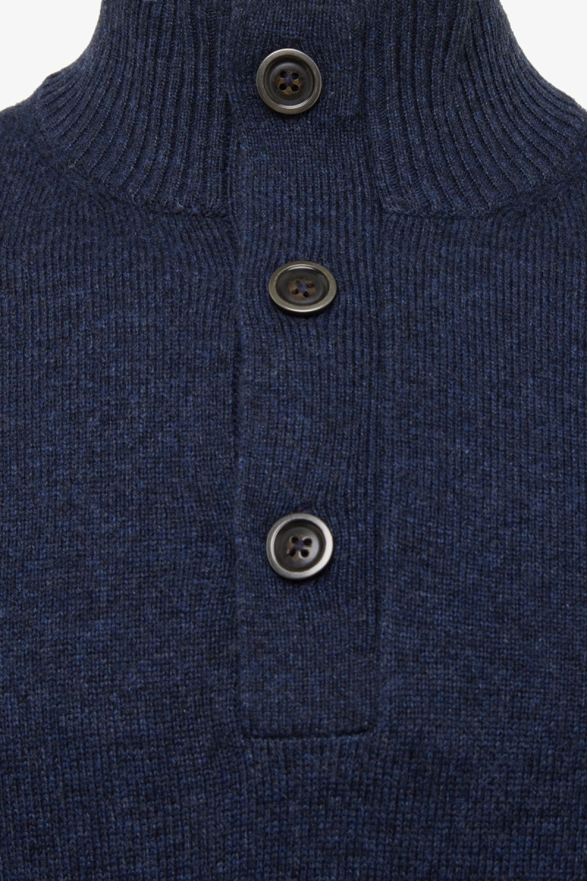 Blauwe wol cashmere turtle buttons