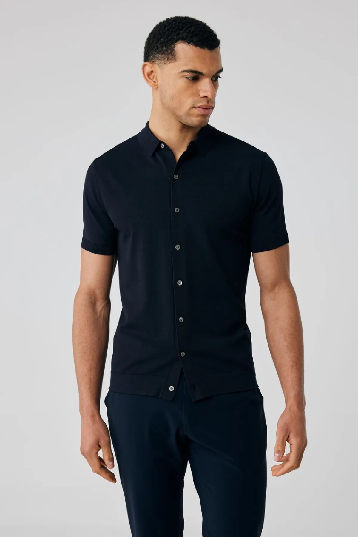 Donkerblauwe 8 button polo
